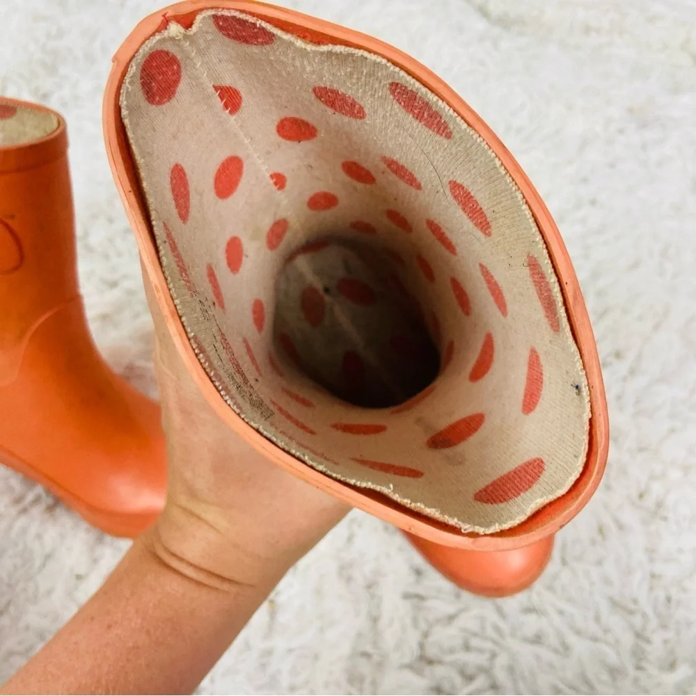 UNBRANDED kids Orange Rain Boots with Buckle size 11 / 12